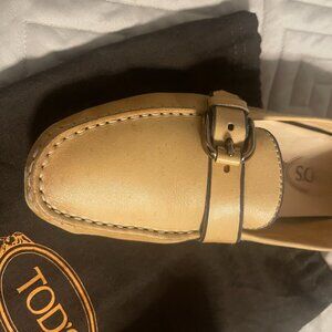 Tod's loafers